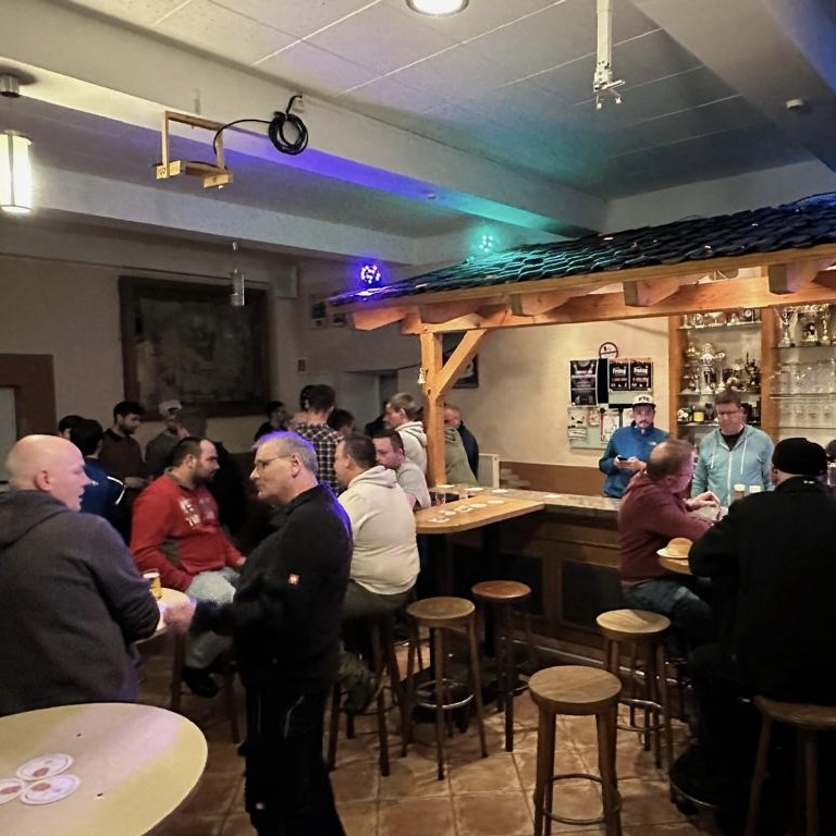 Erfolgreicher Start ins Jahr 2024 für die Theken-Crew Weyer