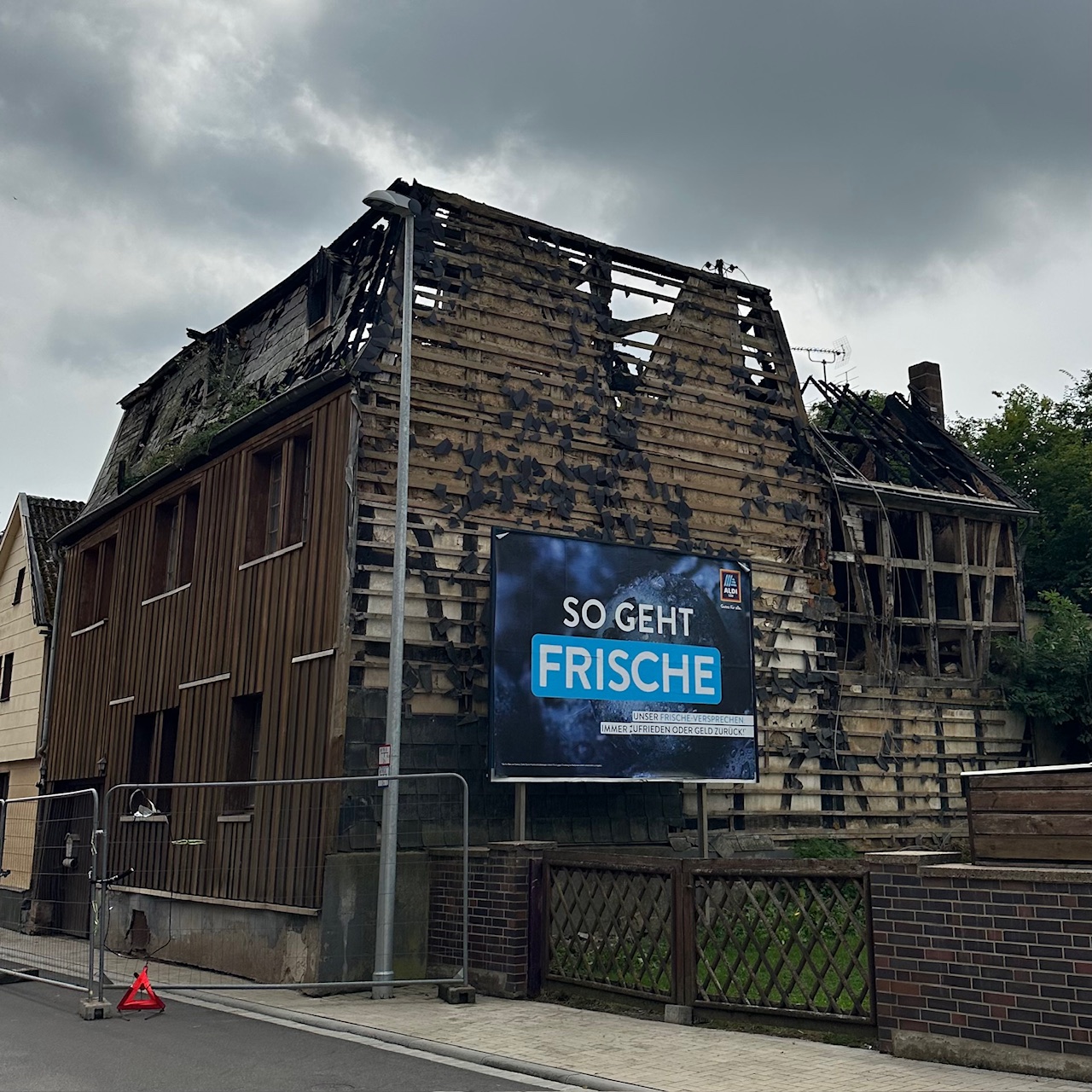 Hinweis zur Straßensperrung der Hauptstraße im Unterdorf