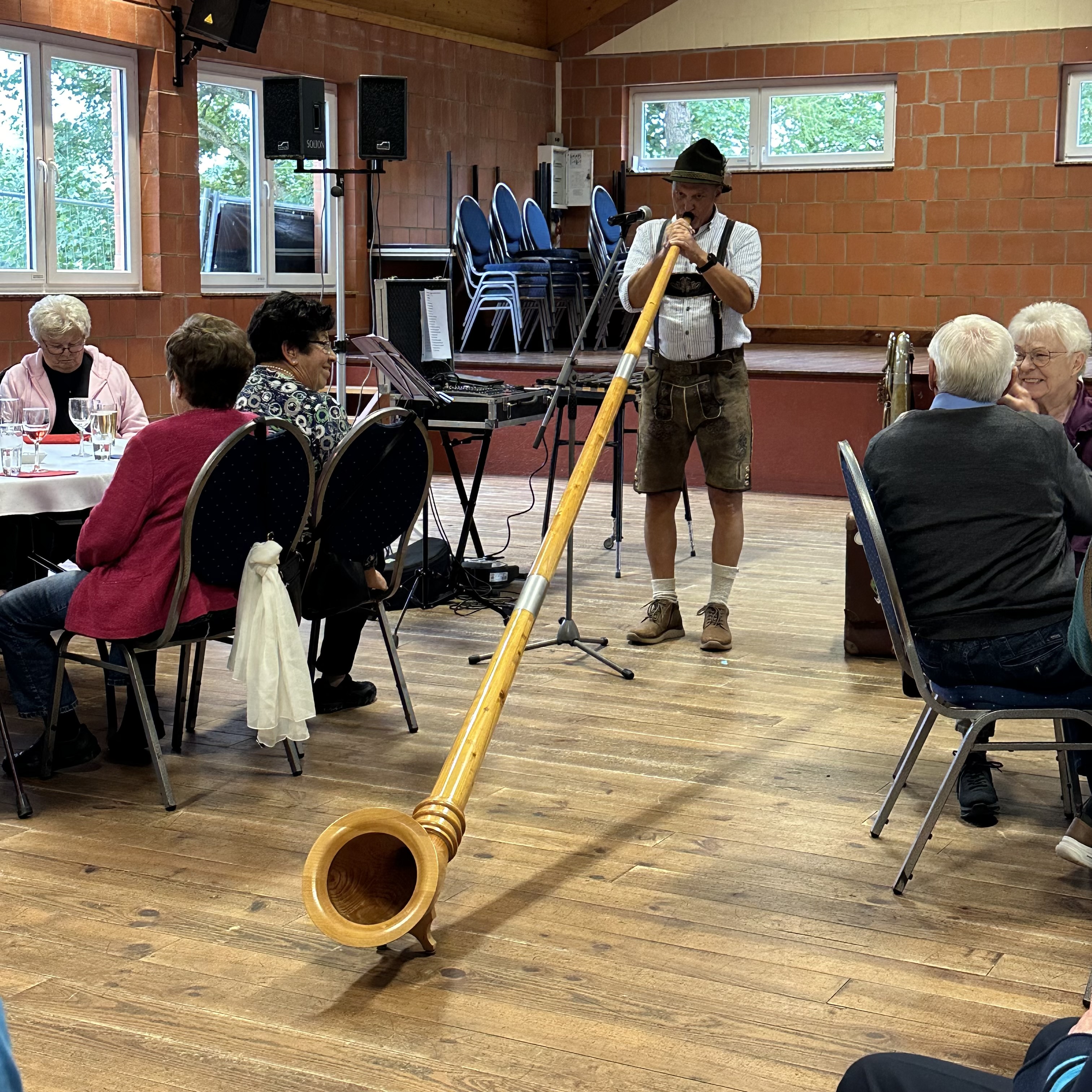 Ü65 Club - Senioren erlebten ihr eigenes Oktoberfest.