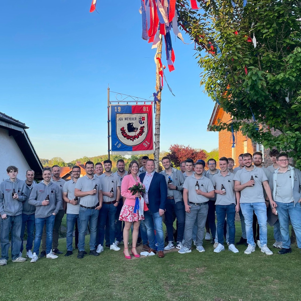 Wenn die Fahnen in Weyer wehen, liegt ein Fest in der Luft