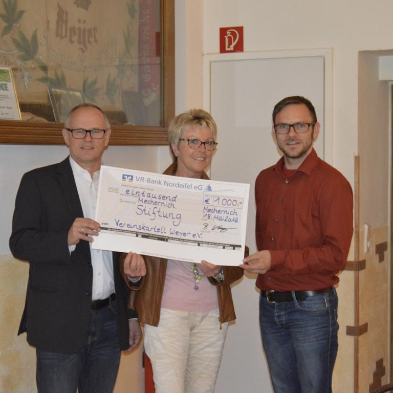 Überschuss an Mechernich-Stiftung gespendet