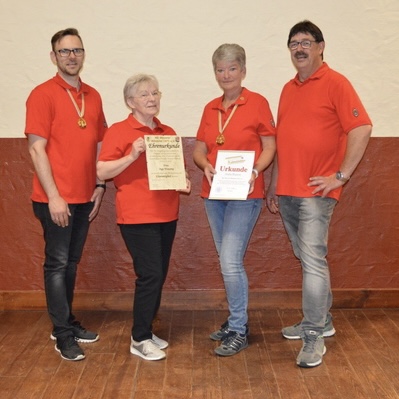 Erstes Ehrenmitglied in der Geschichte der „Blömche“