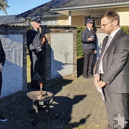 Feierstunde am Ehrenmal