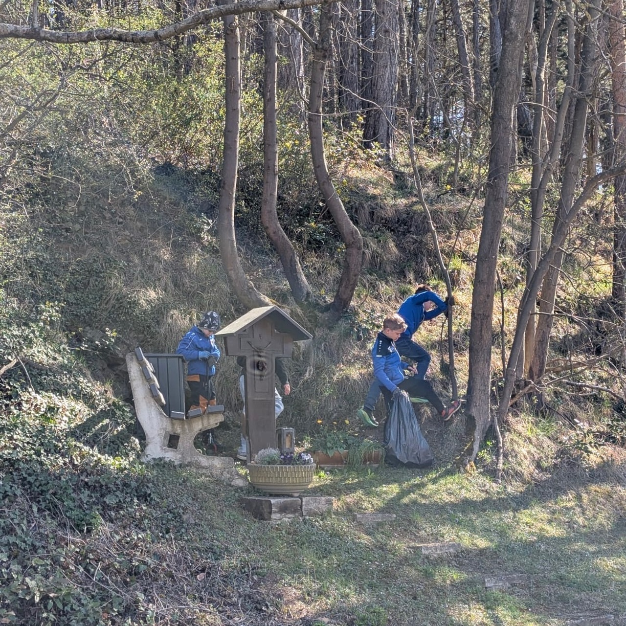 „Viele helfende Hände“ räumten auf